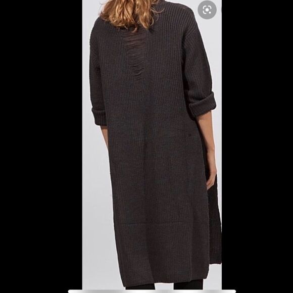 Jovanna London Hotel California sweater - Picture 2 of 5